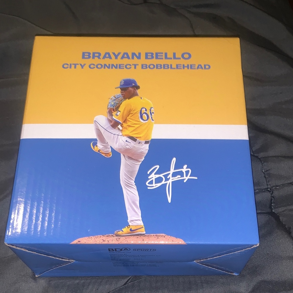 BD&A Sports Blue and Yellow Bobblehead